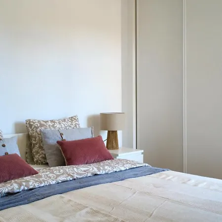 - Orlando דירה אדחה