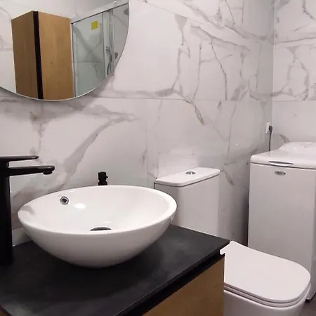 - Orlando * אדחה