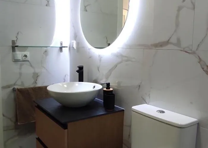 - Orlando Адехе